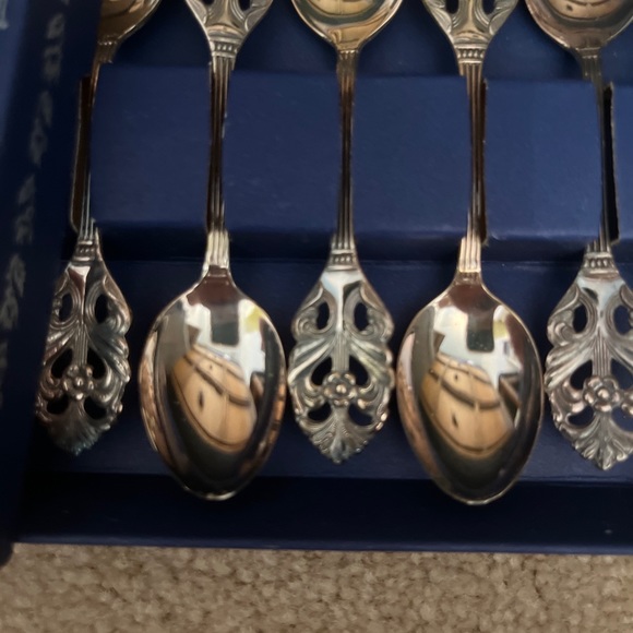 Indyswiss Vintage Swedish silverplate Demitasse spoons (2 sets) - Picture 5 of 5